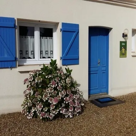 House De L'imprevu * פורנישי